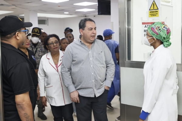 Director SNS supervisa hospitales del Gran Santo Domingo