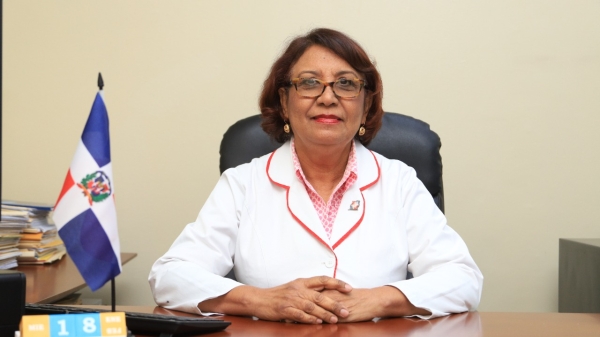 Directora Moscoso Puello destaca importancia de la fisiatría en pacientes