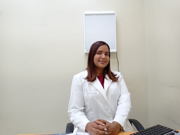 Reumatóloga del Moscoso Puello destaca tratamientos para artritis reumatoide